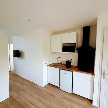 Julada Apartment *